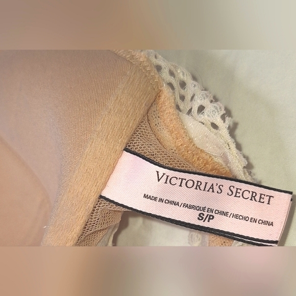 Victoria's Secret Bralette, Size Small - Picture 3 of 5
